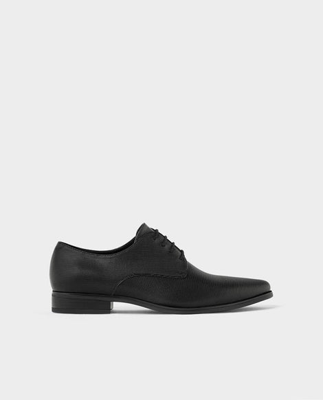 Loafers In Woven Black Leather