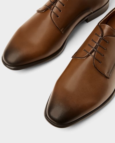 Wide Fit Loafers In Woven Tan Leather With Tassel Detail