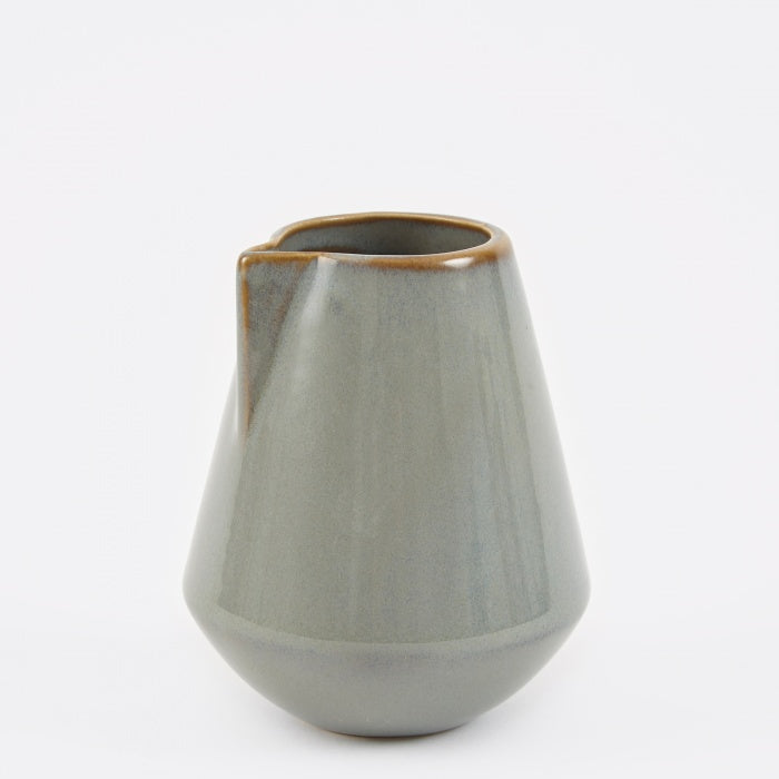 Heather Centerpiece in Rustic Pot